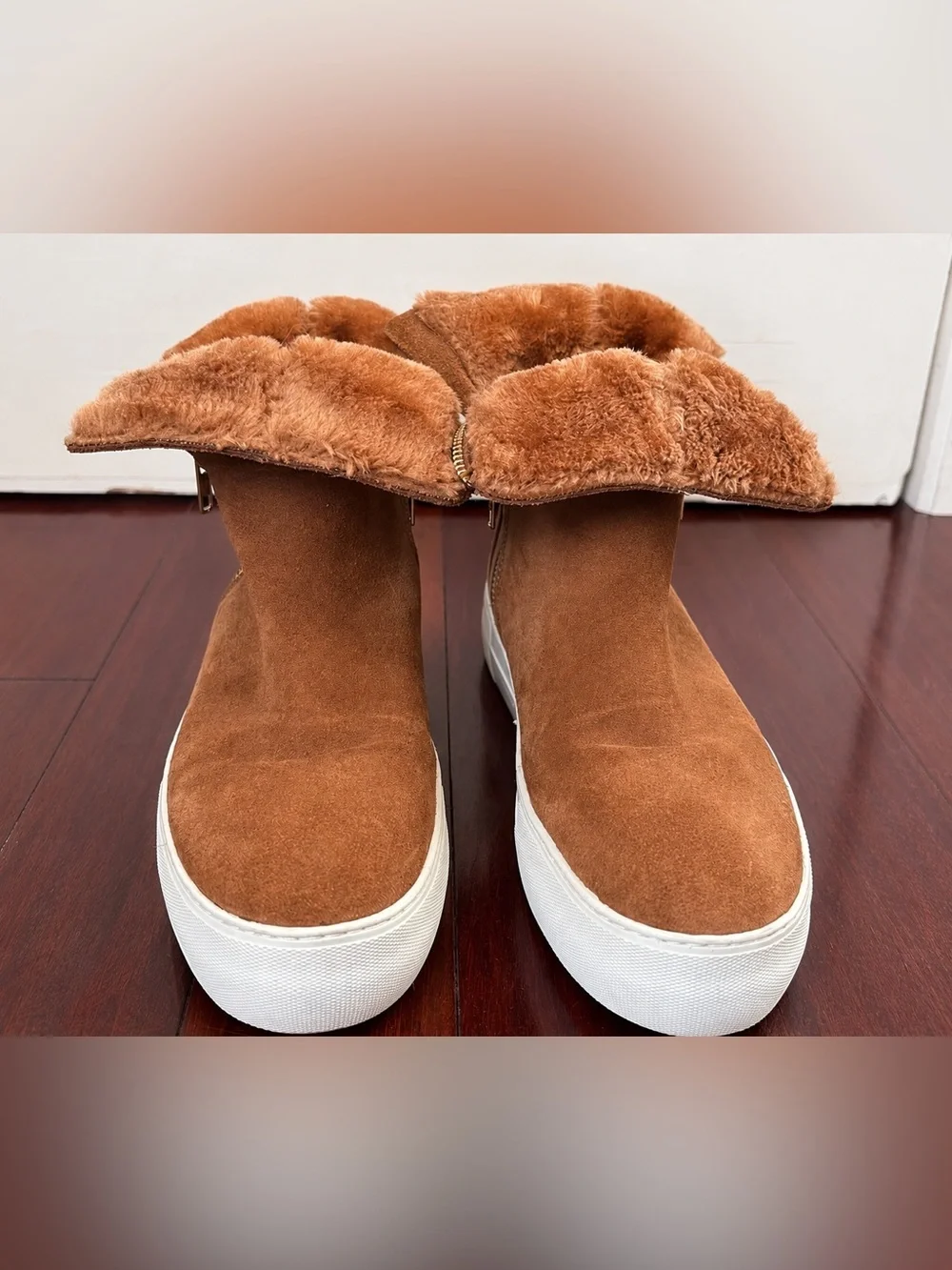 J/Slides NYC Tan Suede Leather Faux Fur Platform Sneaker Boots 6.5